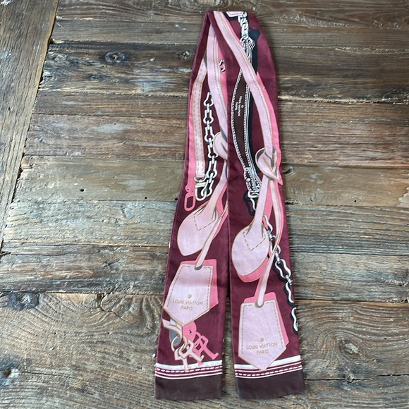 Authentic Louis Vuitton twilly scarf - Picture 3 of 7